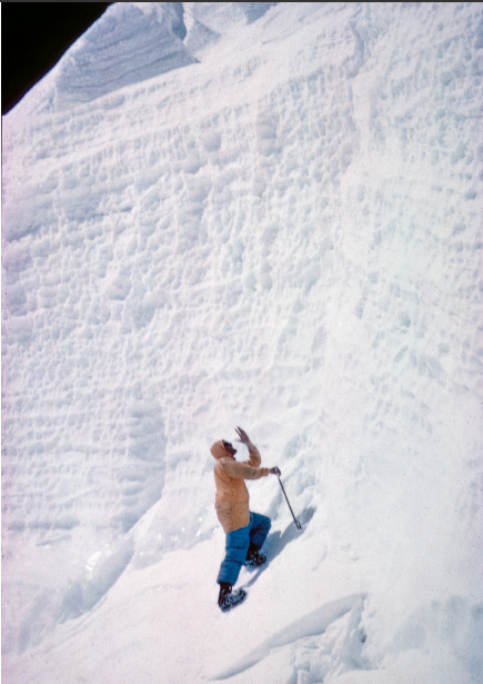 নর্থ কোলে সায়ার ছবি হান্স-পিটার ডুটলের সংগ্রহ